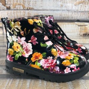 Little Girls Floral Fashion Boots Size 13